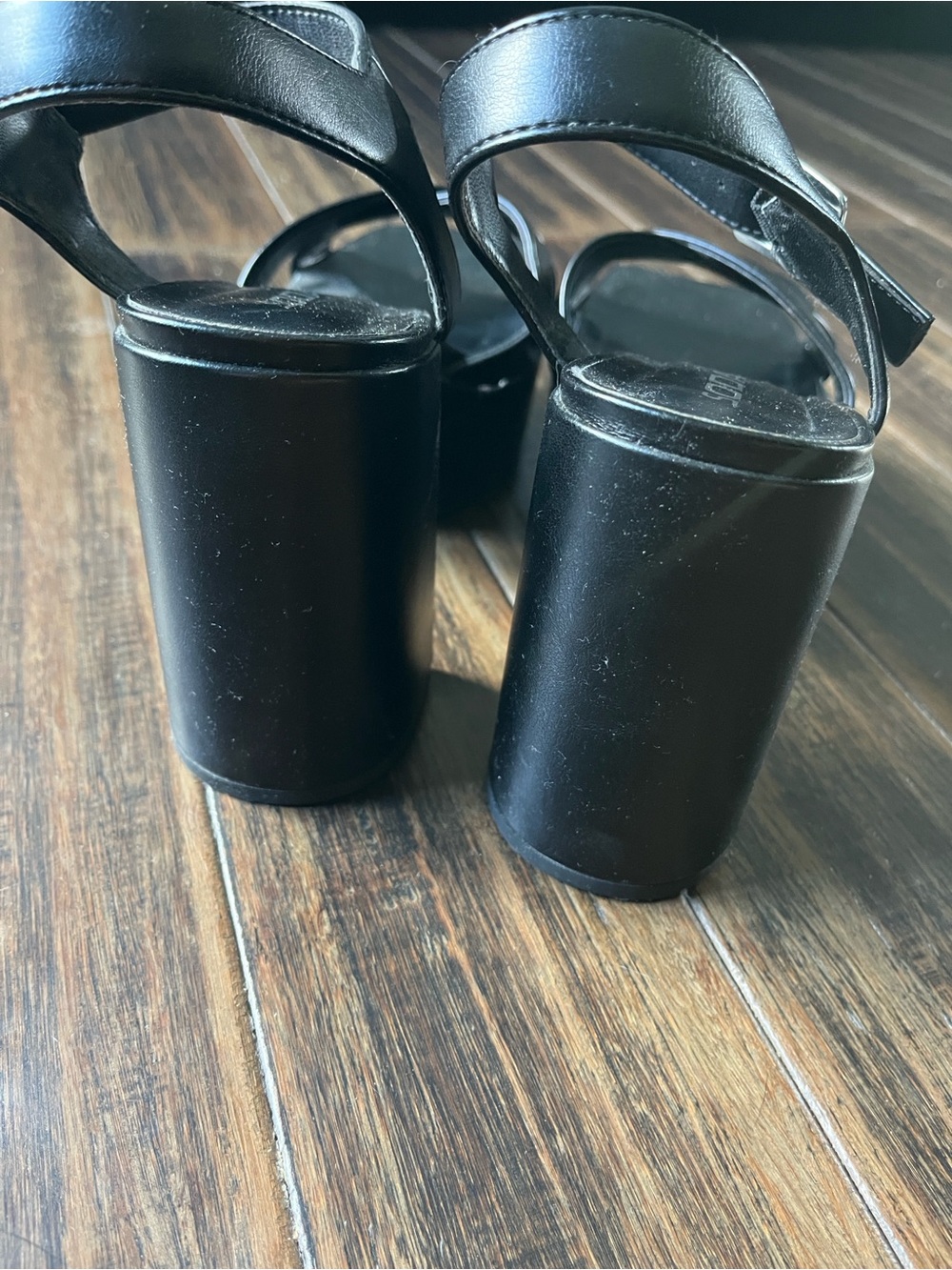 Soda Platforms - Picture 4 of 9